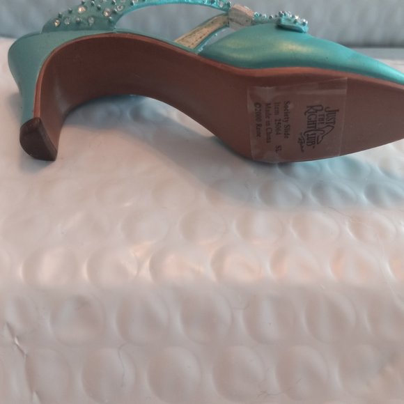 Just The Right Shoe By Raine Society Slide Mini Figurine 25064 - Picture 10 of 11